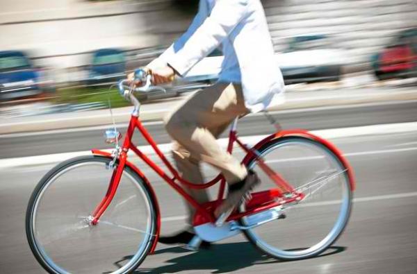 On veut développer l'usage du vélo, comme une vraie alternative à l'automobile!